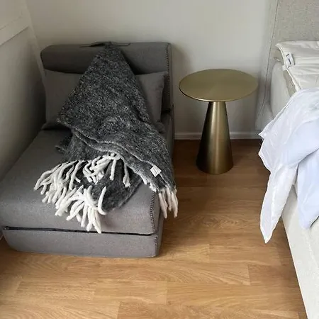 Casa Bruno - Moderni Huoneisto Hangon Keskustassa Appartement Hanko
